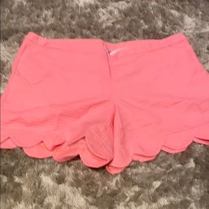 Lilly Pulitzer Buttercup Scallop Shorts